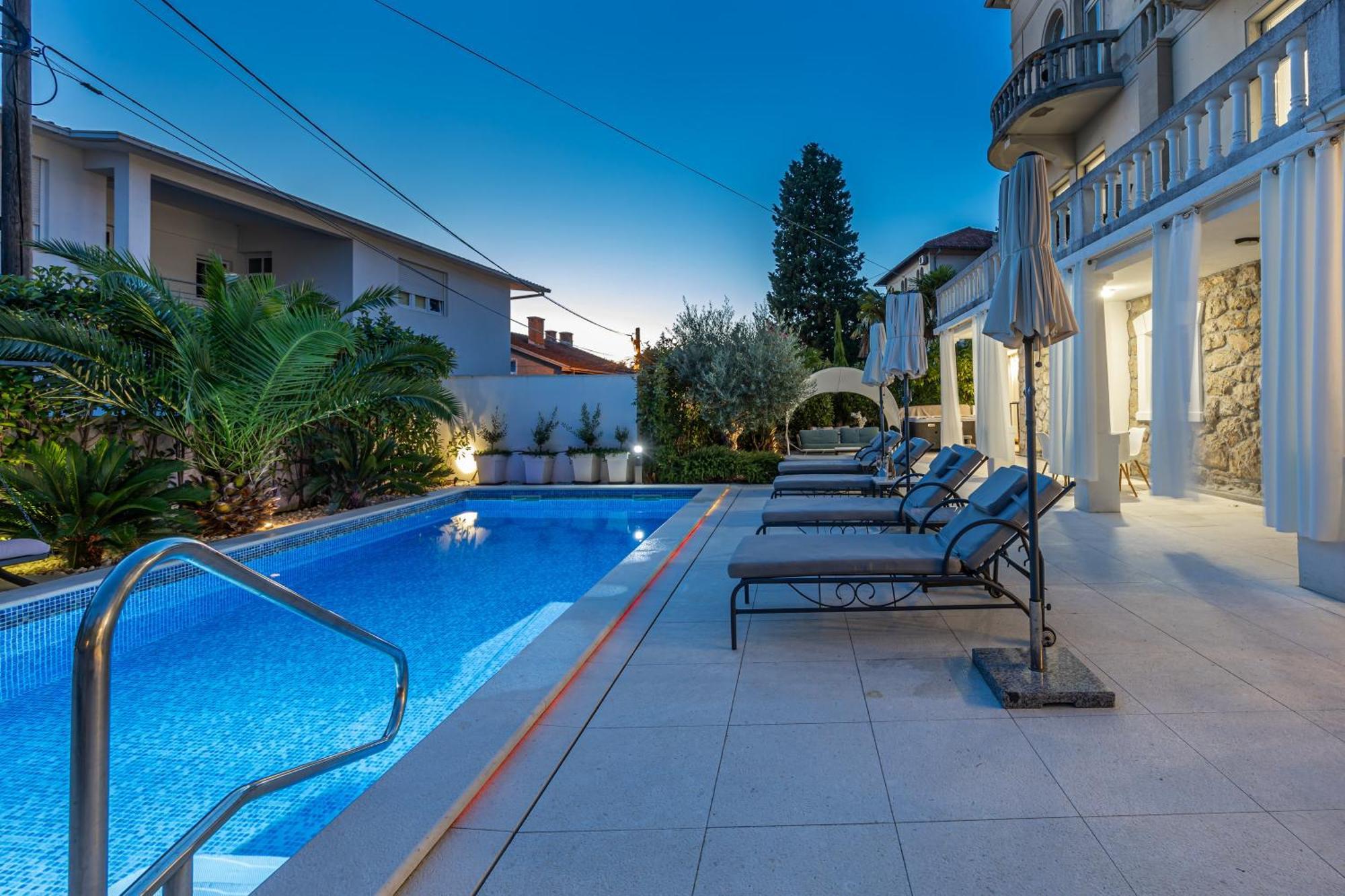 Villa Vita Luxury Apartments Crikvenica Exterior photo